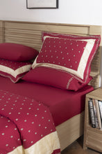 Load image into Gallery viewer, Dazzling Leaves - Bed In a Bag
